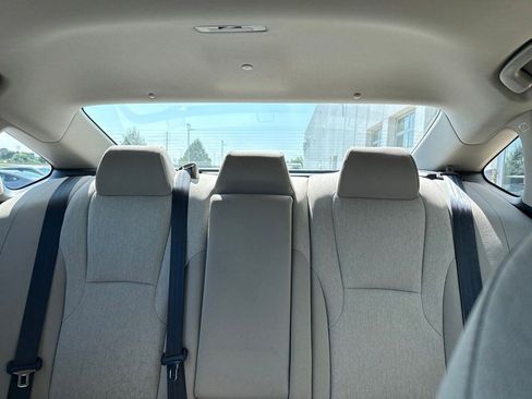Used 2023 Honda Accord EX image 9
