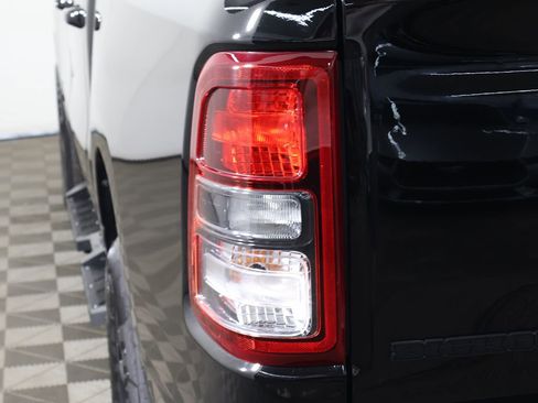 Used 2021 RAM 1500 Big Horn AWD/4WD image 12
