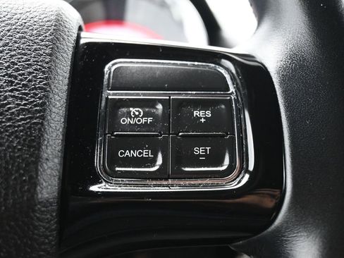 Certified 2017 Dodge Grand Caravan SXT image 19