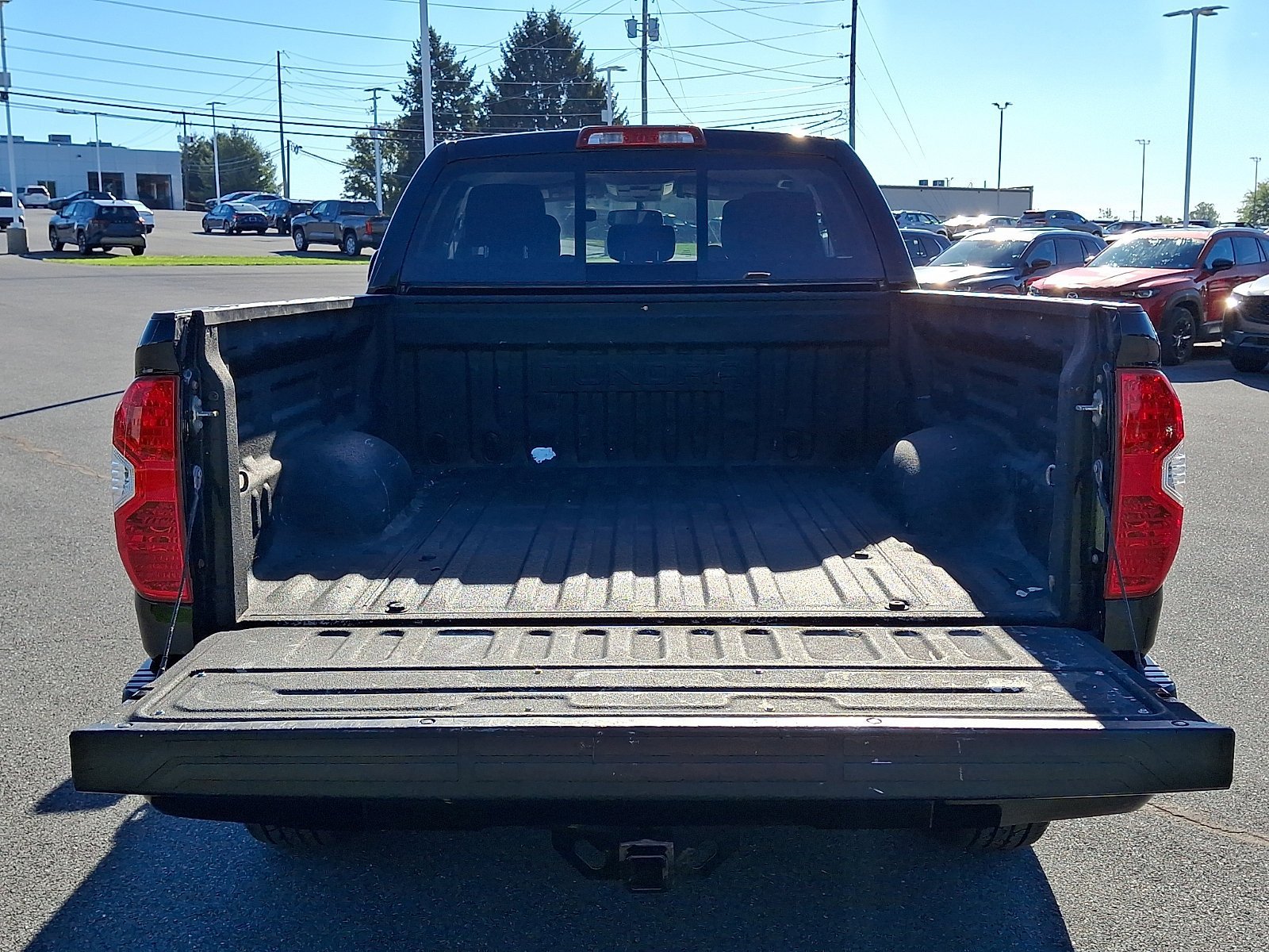 Used 2017 Toyota Tundra SR5 w/ TRD Off Road Package AWD/4WD image 29