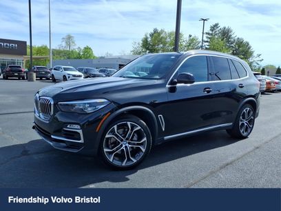 Used 2021 BMW X5 xDrive40i w/ Premium Package 2