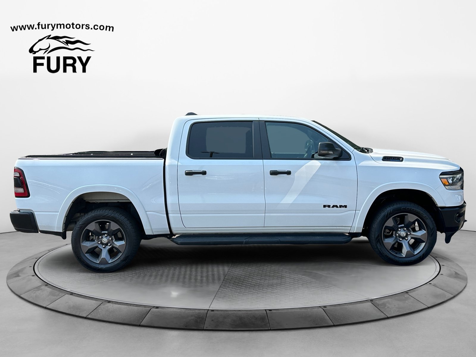 Used 2023 RAM 1500 Big Horn AWD/4WD image 3
