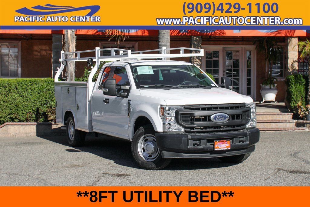 Used 2022 Ford F250 XL w/ Power Equipment Group RWD image 1