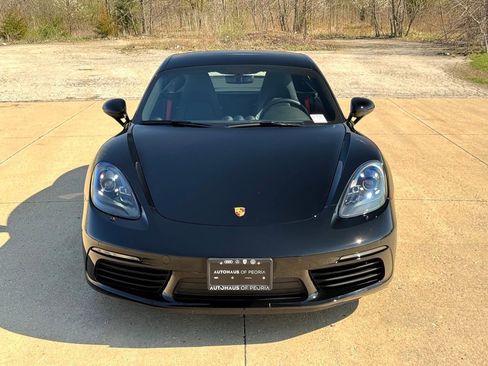 Certified 2024 Porsche 718 Cayman S RWD image 7