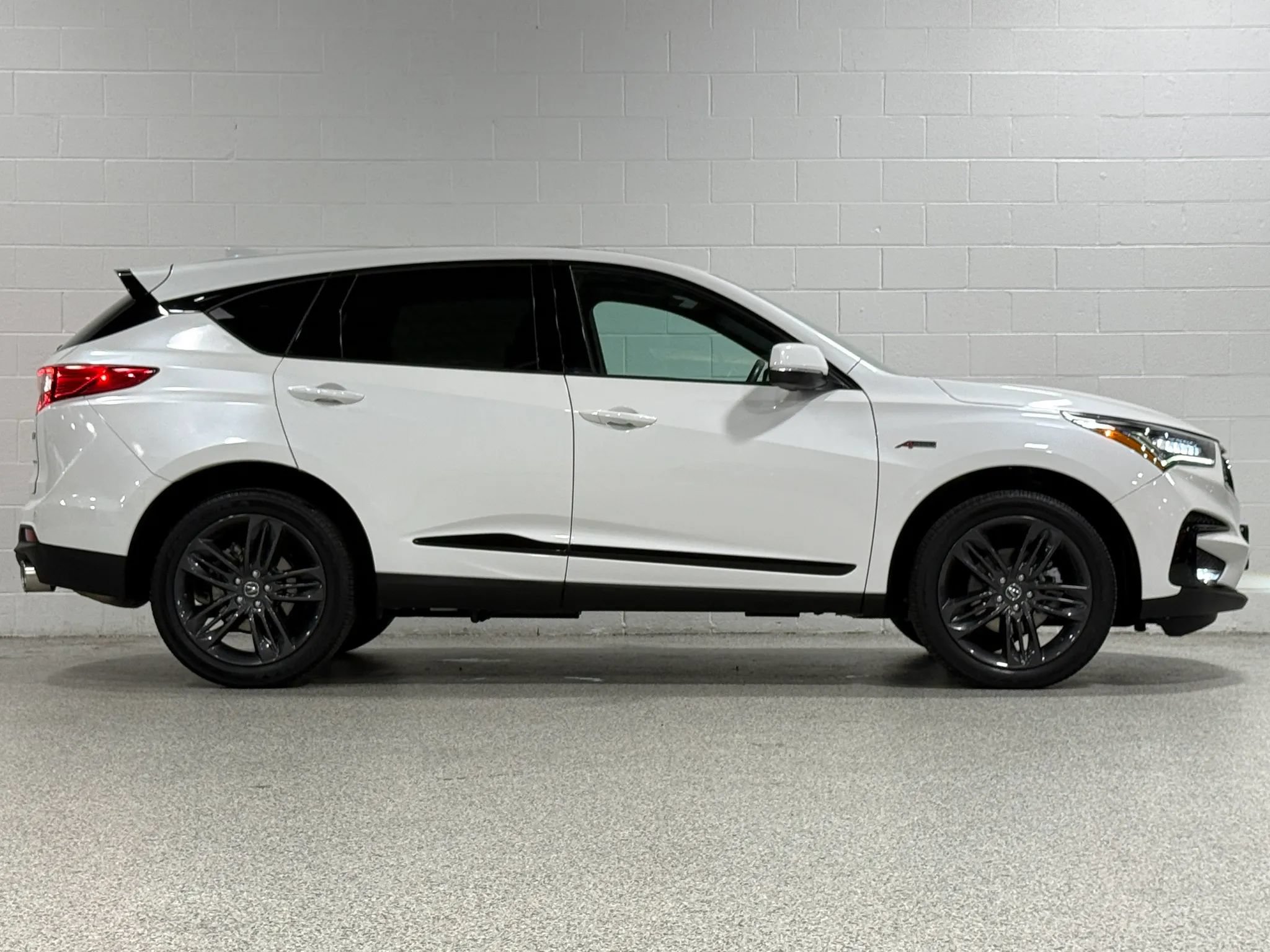 Used 2020 Acura RDX A-Spec w/ Technology Package AWD/4WD image 5