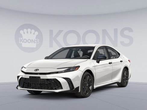 New 2026 Toyota Camry Hybrid FWD image 1