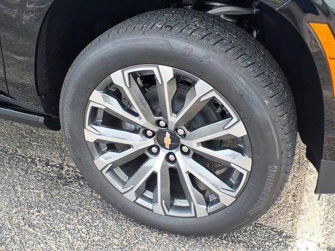 New 2026 Chevrolet Suburban High Country RWD image 20