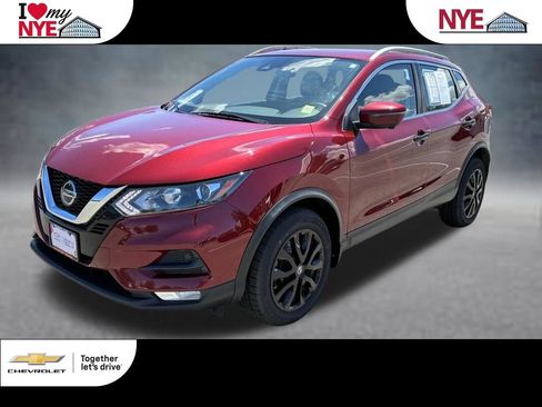 Used 2020 Nissan Rogue Sport SV w/ Technology Package AWD/4WD image 1