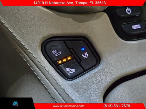 Used 2017 GMC Yukon Denali w/ Open Road Package AWD/4WD image 22