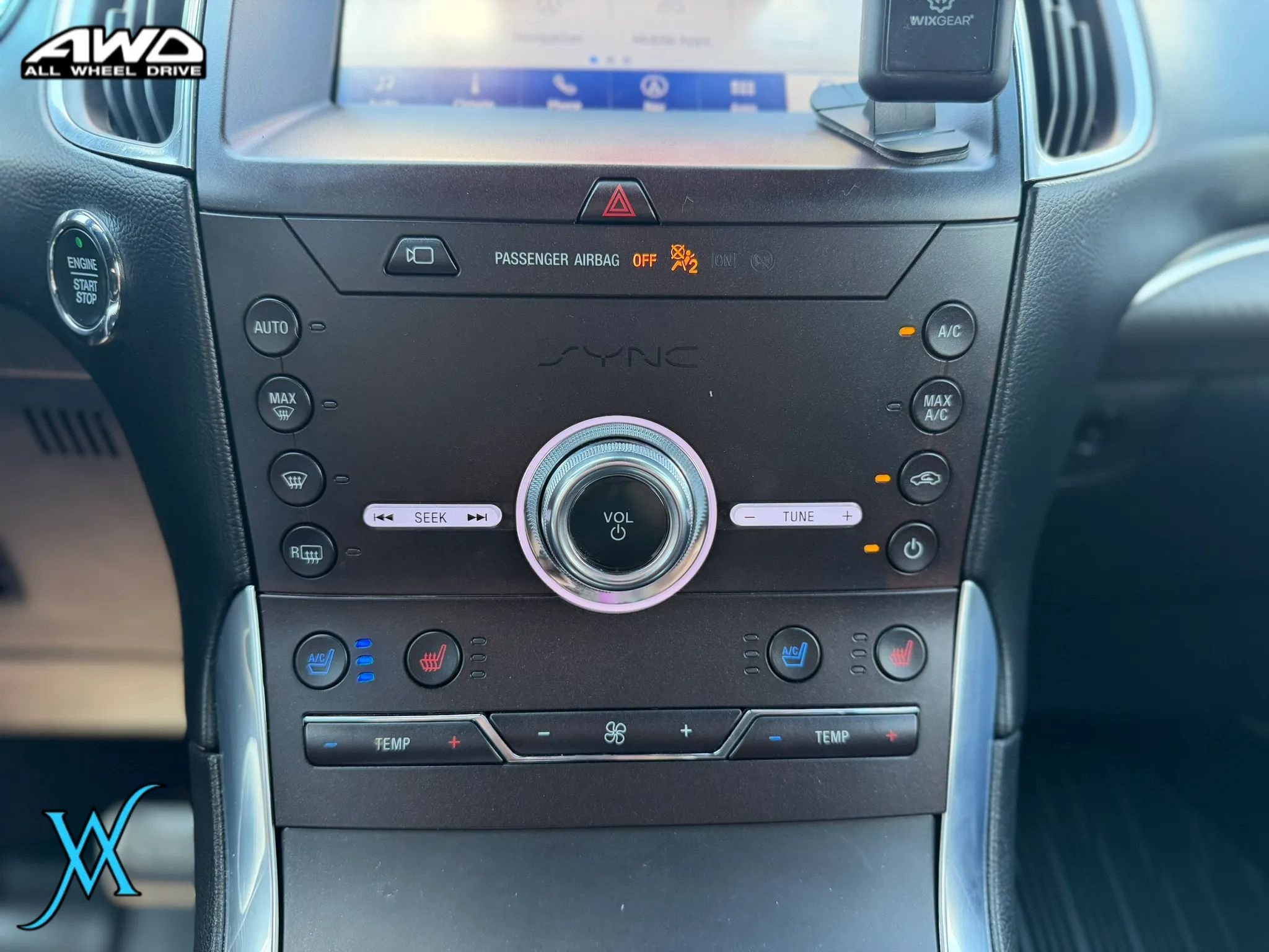 Used 2020 Ford Edge ST w/ Equipment Group 401A AWD/4WD image 36