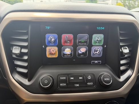 Used 2018 GMC Acadia Denali w/ Technology Package AWD/4WD image 17