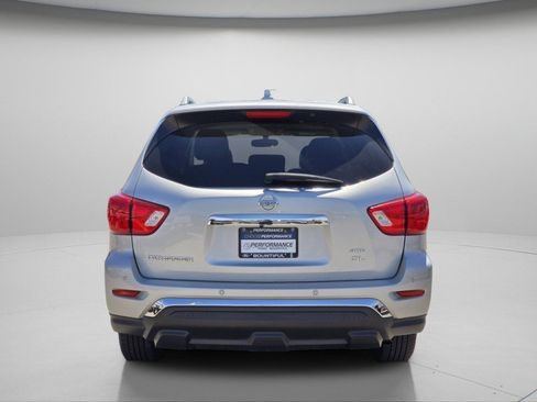 Used 2020 Nissan Pathfinder SL AWD/4WD image 19