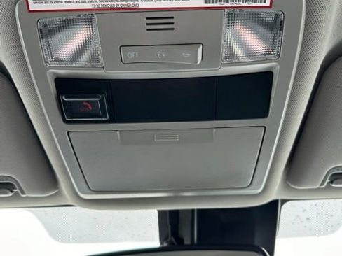 Used 2021 Toyota Tacoma SR5 image 28