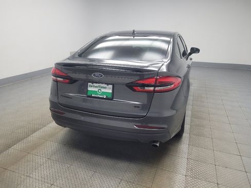 Used 2019 Ford Fusion SE w/ Equipment Group 151A FWD image 7