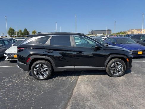 New 2026 Hyundai Tucson SEL image 2