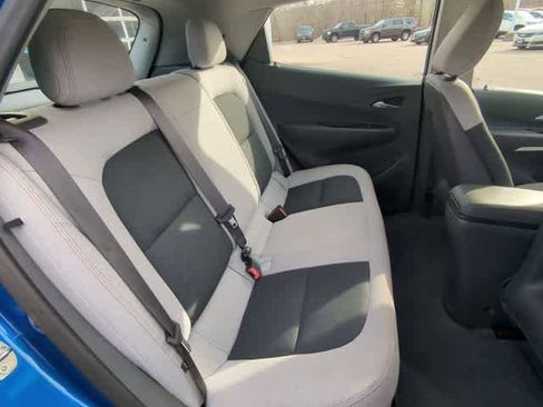 Used 2017 Chevrolet Bolt LT image 25