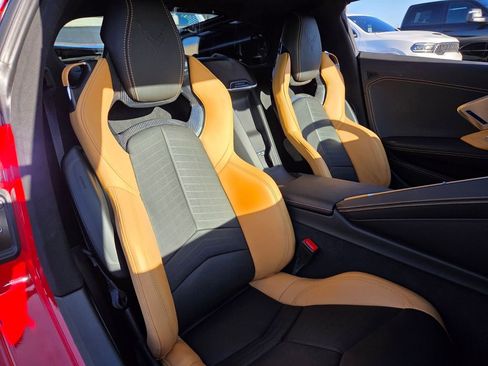 Used 2021 Chevrolet Corvette Stingray Premium Cpe w/ Z51 Performance Package RWD image 21