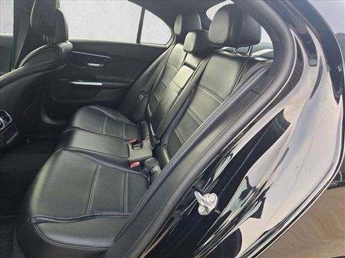 Used 2023 Mercedes-Benz C 300 Sedan image 18