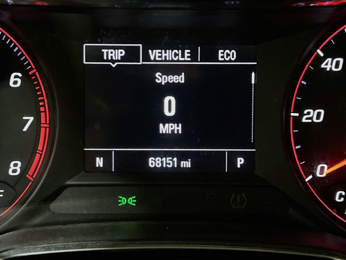 Used 2022 Chevrolet TrailBlazer RS FWD image 8