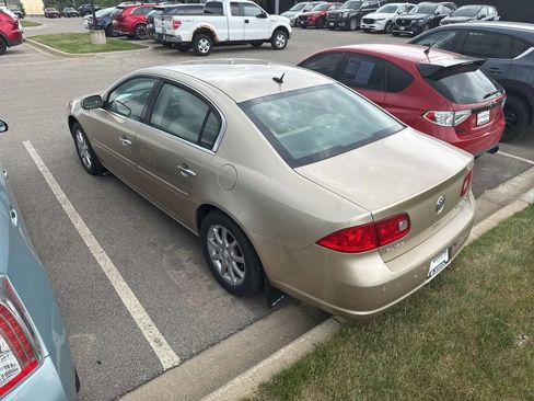 Used 2006 Buick Lucerne CXL w/ Luxury Package FWD image 4