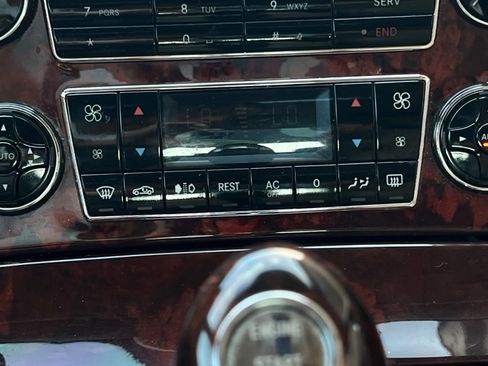 Used 2004 Maybach 57 image 99