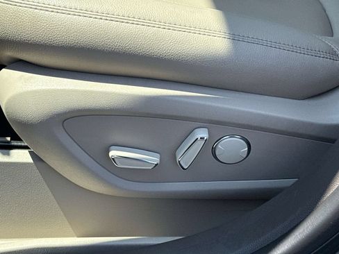 Certified 2023 Lincoln Nautilus FWD w/ Premium Package image 28