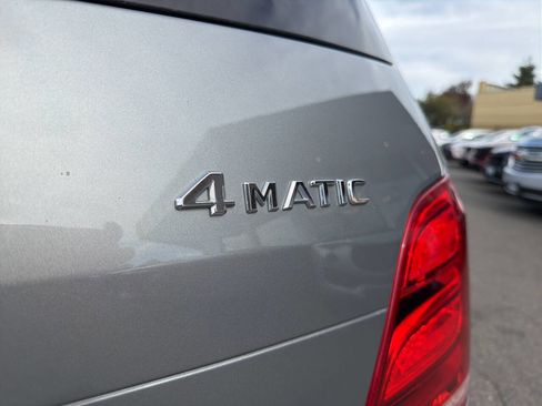 Used 2015 Mercedes-Benz GLK 350 4MATIC image 7