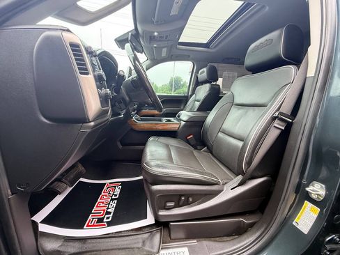 Used 2018 Chevrolet Silverado 2500 High Country w/ Duramax Plus Package AWD/4WD image 22