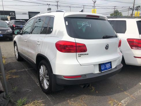 Used 2016 Volkswagen Tiguan SE image 5