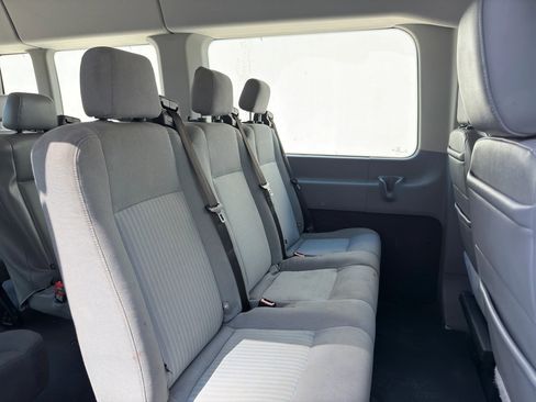 Used 2019 Ford Transit 350 XL image 19