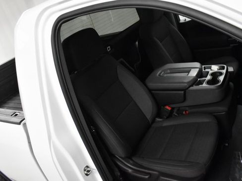 Used 2024 Chevrolet Silverado 2500 LT w/ Snow Plow Prep/Camper Package image 14