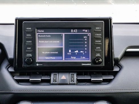 Used 2020 Toyota RAV4 XLE Premium image 15