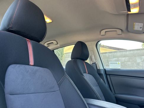 Used 2025 Nissan Sentra SR FWD image 18