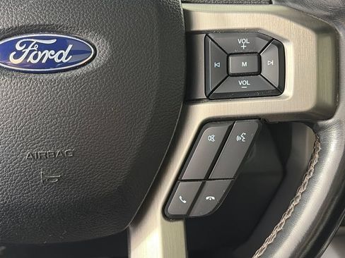 Used 2020 Ford F150 Platinum w/ Equipment Group 701A Luxury AWD/4WD image 18