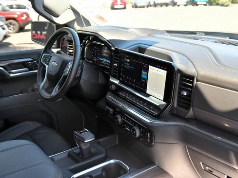 Used 2024 Chevrolet Silverado 1500 LTZ w/ Technology Package AWD/4WD image 58