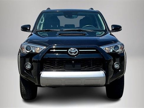 Used 2022 Toyota 4Runner TRD Off-Road Premium image 3