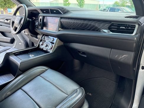 Used 2023 GMC Yukon Denali w/ Max Trailering Package AWD/4WD image 56