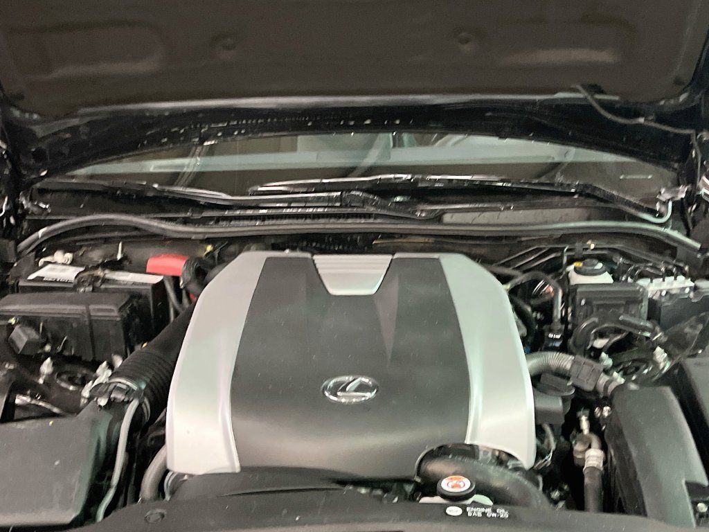 Used 2025 Lexus IS 350 F Sport RWD image 30