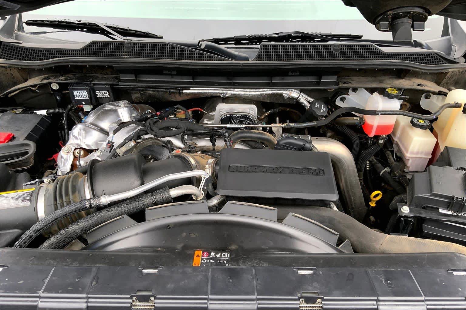 Used 2024 Chevrolet Silverado 2500 LTZ w/ LTZ Convenience Package AWD/4WD image 32