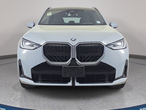 Used 2026 BMW X3 xDrive30 w/ M Sport Package AWD/4WD image 3