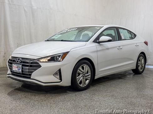 Used 2020 Hyundai Elantra Value Edition FWD image 2