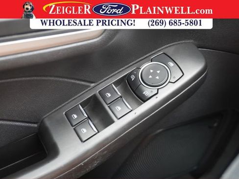 Used 2021 Ford Escape S image 28