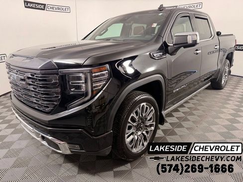 Used 2024 GMC Sierra 1500 Denali Ultimate AWD/4WD image 1