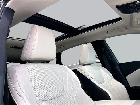 Used 2025 Lexus RX 350 AWD w/ Convenience Package image 14