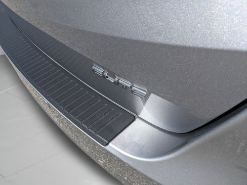 Used 2023 Honda Odyssey Elite image 40
