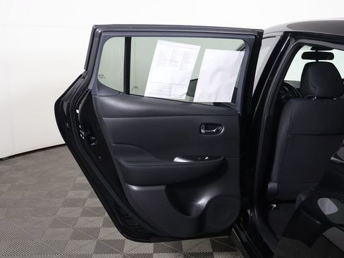 Used 2023 Nissan Leaf S FWD image 18