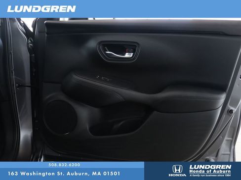 Used 2023 Honda HR-V LX image 15