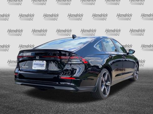 Used 2024 Honda Accord Sport image 10