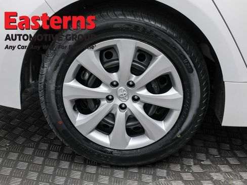 Used 2024 Toyota Corolla LE FWD image 29