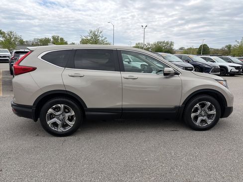 Used 2018 Honda CR-V EX image 6